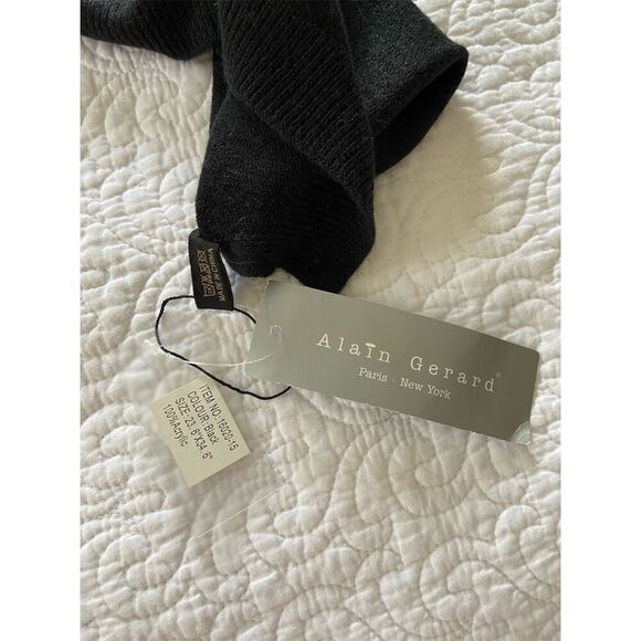 Alain Gerard NWT Black Knit Poncho Cape Casual V-Neck One Size - Picture 3 of 7